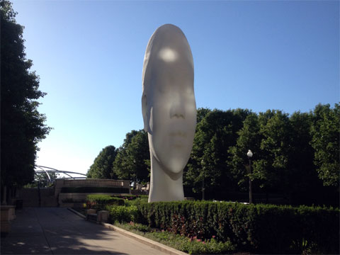 photo of the complete 1,004 Portrait sculpture at Millennium Park, Chicago