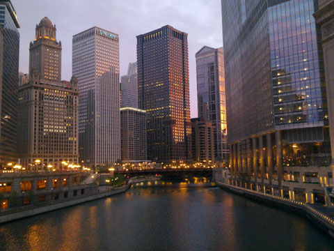 photo of the Chicago River