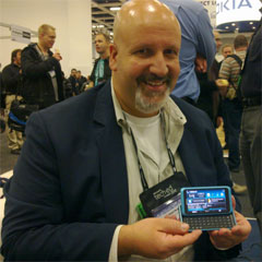 photo of Mike Maddaloni with the Nokia E7