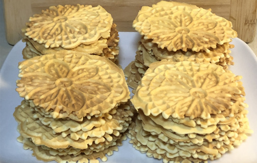 photo of my homemade pizzelles