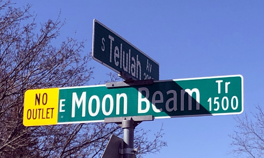 photo of Moon Beam Terrace street sign